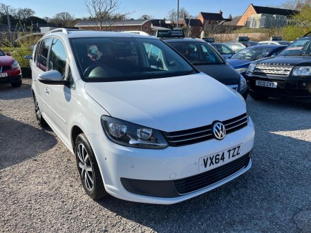 VOLKSWAGEN TOURAN 1.6 TDI SE Euro 5 5dr