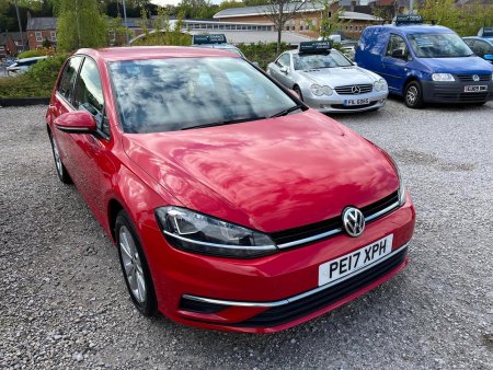 VOLKSWAGEN GOLF 1.6 TDI SE Nav Euro 6 (s/s) 5dr