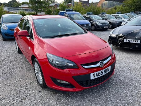 VAUXHALL ASTRA 1.6i Excite Euro 6 5dr