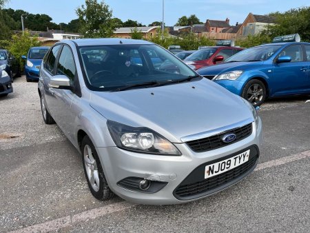 FORD FOCUS 1.6 Zetec 5dr