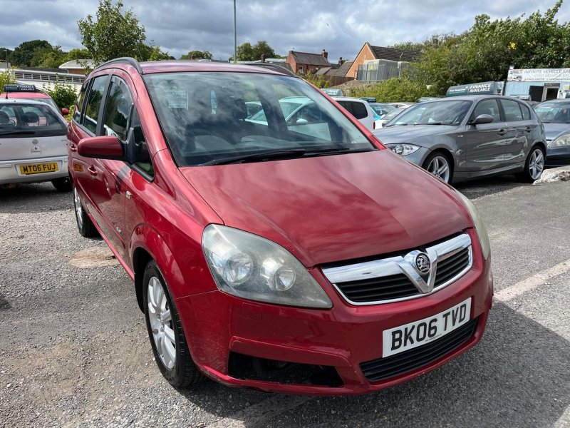 VAUXHALL ZAFIRA 2.2 16V Club Auto Euro 4 5dr